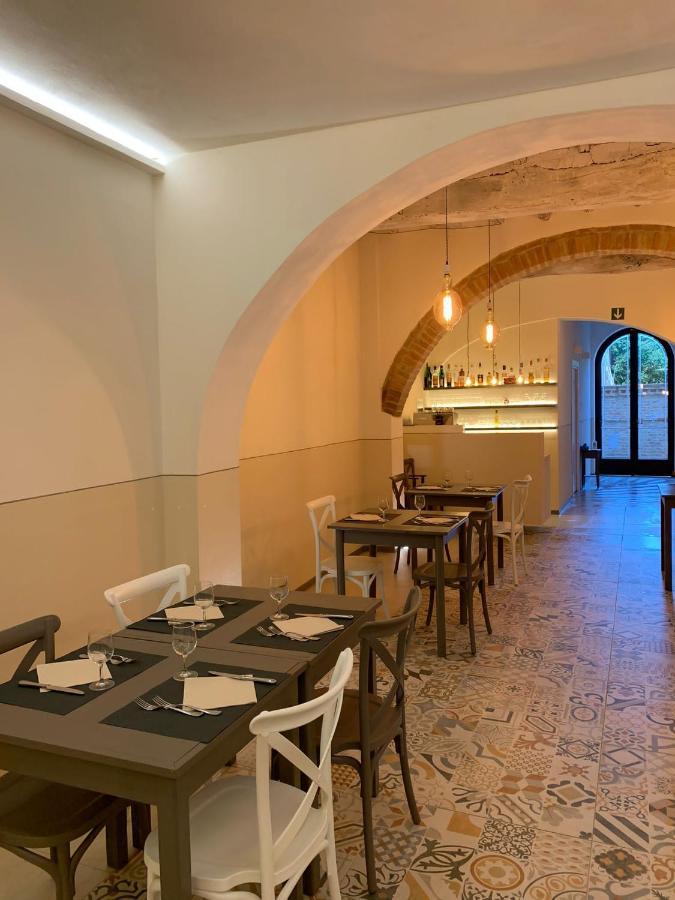 Albergo Roma ブオンコンヴェント エクステリア 写真